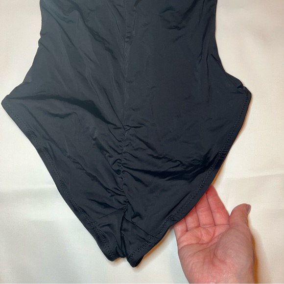 BEBE Black Shapewear Bodysuit Power Mesh Lift Cup Shaper size 34D - Picture 6 of 9